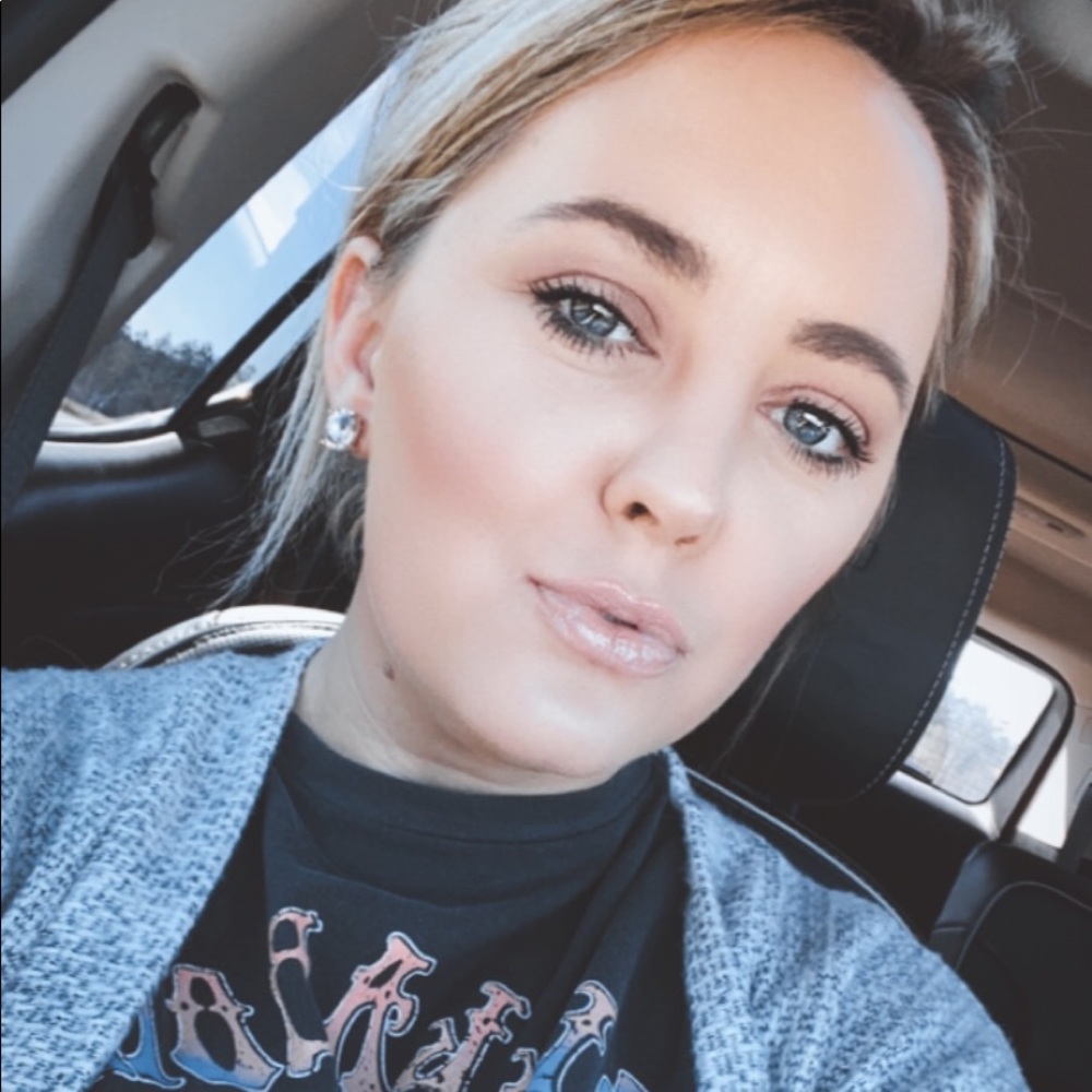 Meet your Posher, Tara